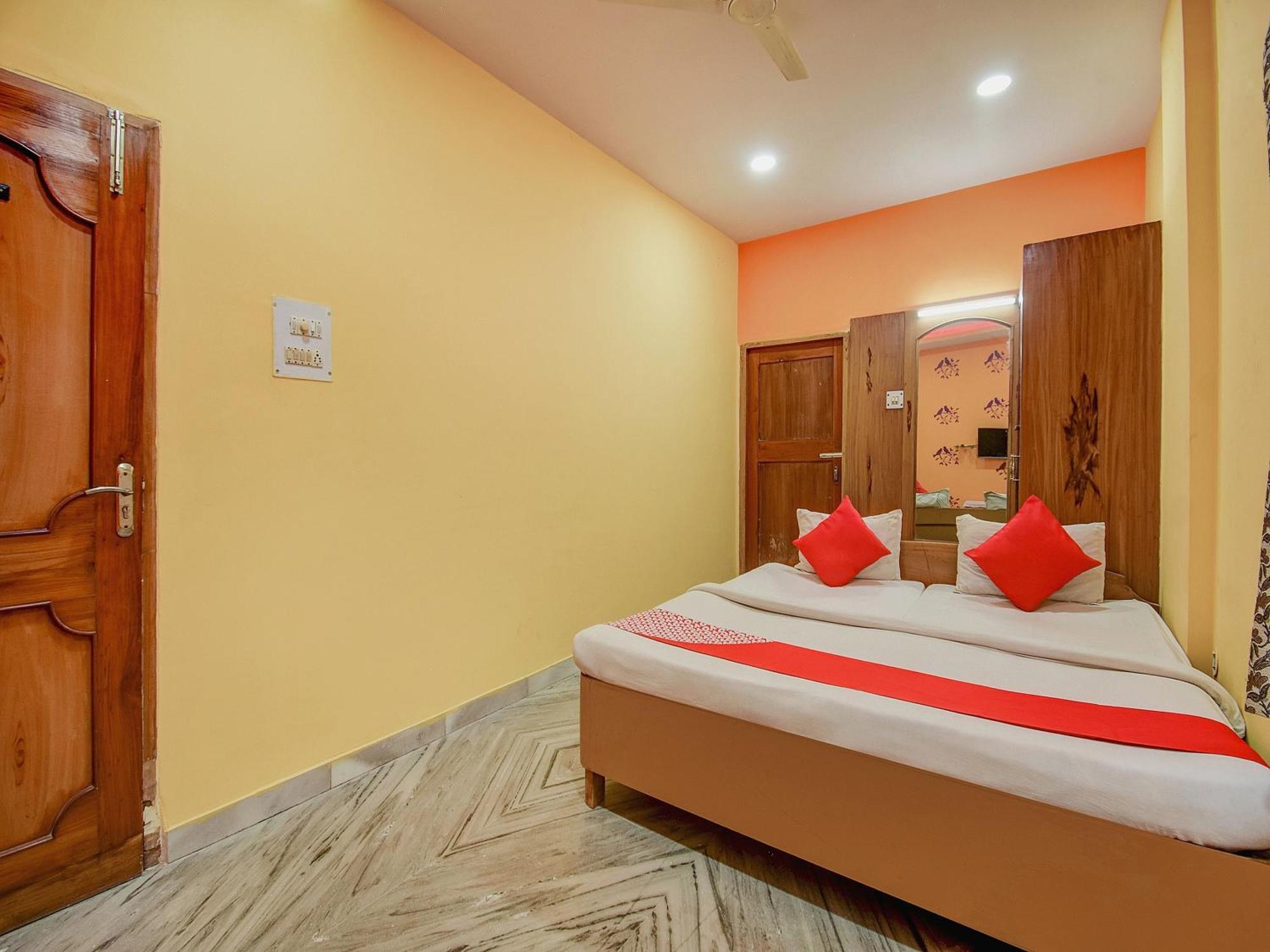 Super Oyo Hotel Priyal Amrit Sagar Rourkela Экстерьер фото